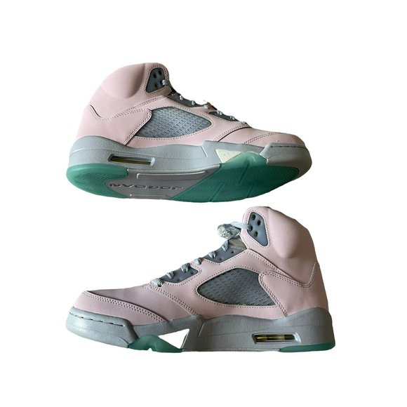 AIR JORDAN 5 RETRO, Size 10 - Picture 3 of 9